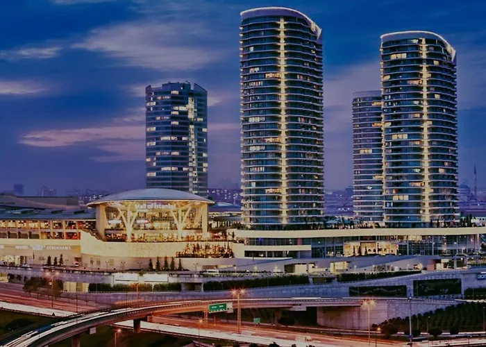 Low Price Luxury Apartment City Center